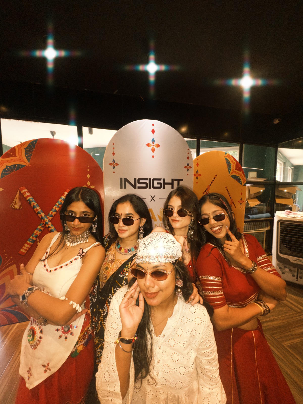 #InsightSatheRangiye: INSIGHT Cosmetics Brings Beauty, Fashion and Garba Together This Navratri