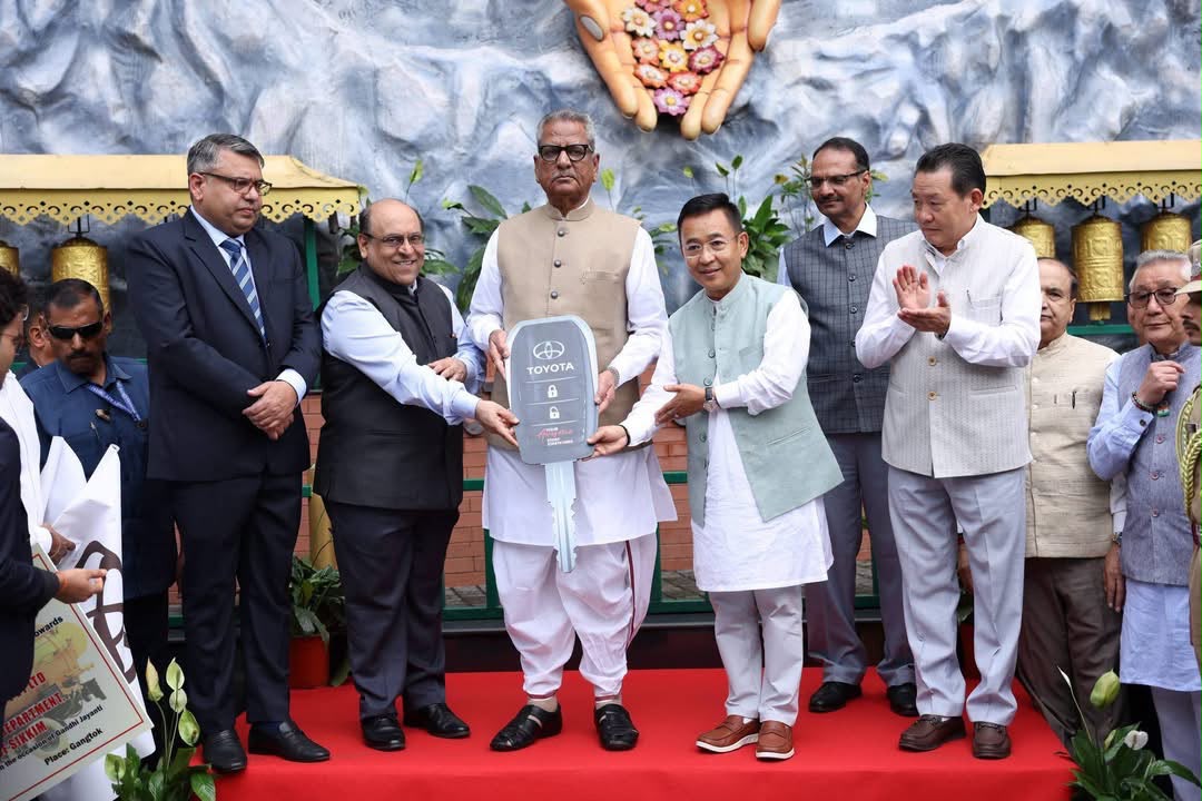 Gandhi Jayanti observed at MG Marg with focus on sanitation and civic participation