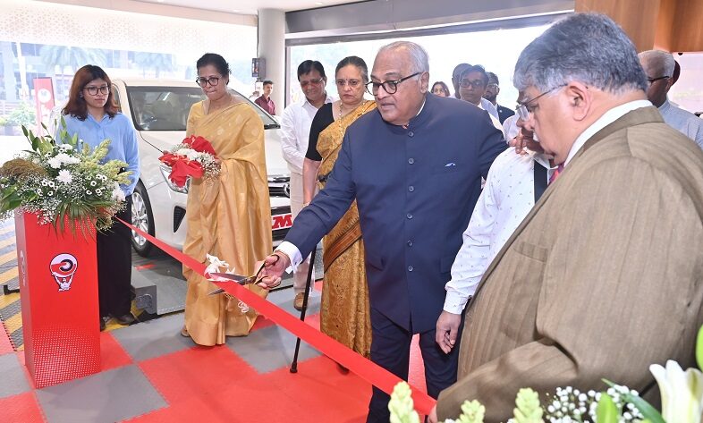 Mr. K. M. Mammen, Chairman and Managing Director, MRF Ltd., inaugurating the MRF Tyredrome